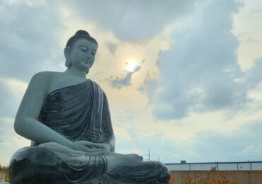 Tôn Tượng Phật, Bồ Tát Lộ Thiên – Chốn Lòng Người Lắng Lại