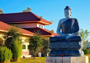 Tri Ân Công Đức Đại Chúng Trong Việc An Trí Tôn Tượng Chư Phật Và Bồ Tát